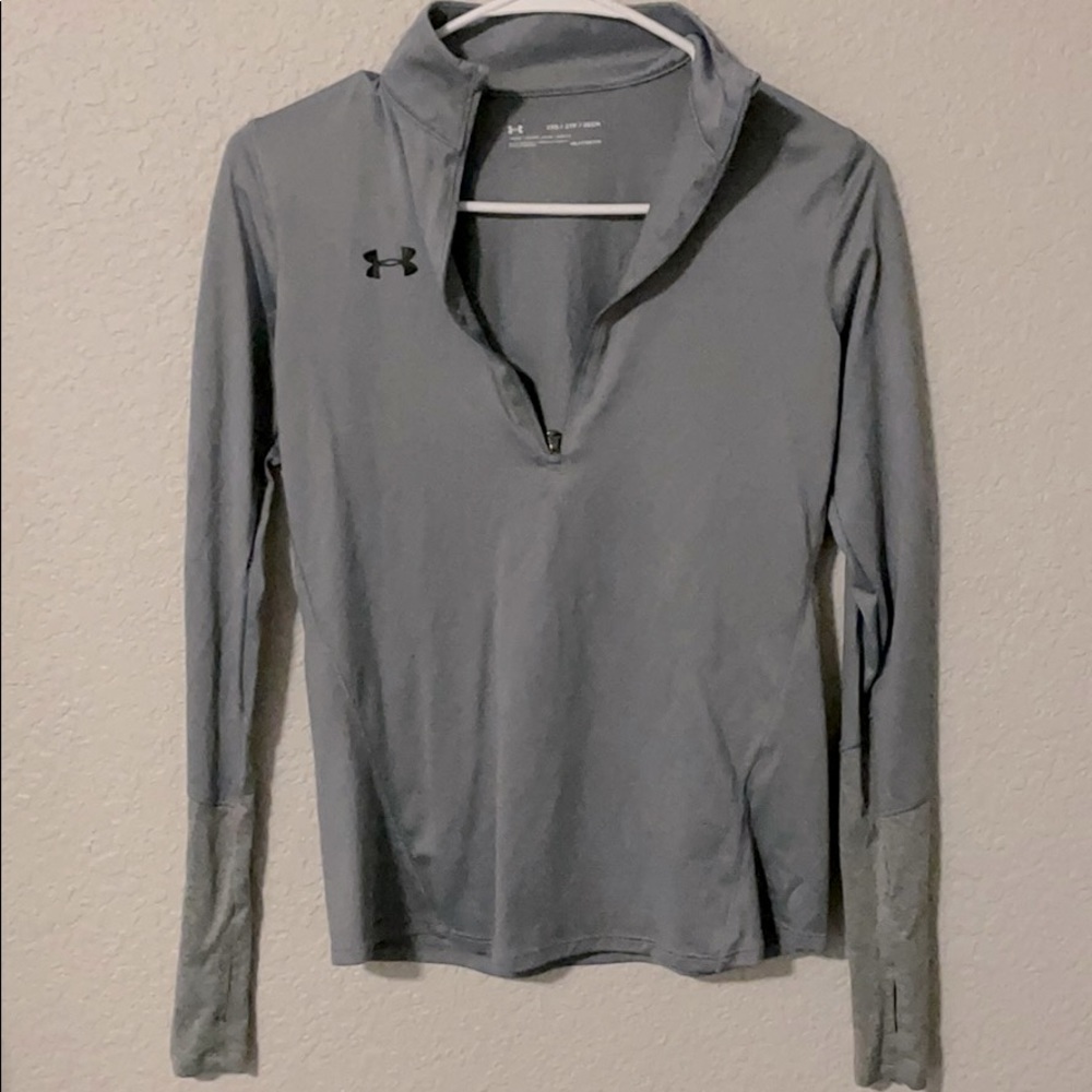 Under armor running top